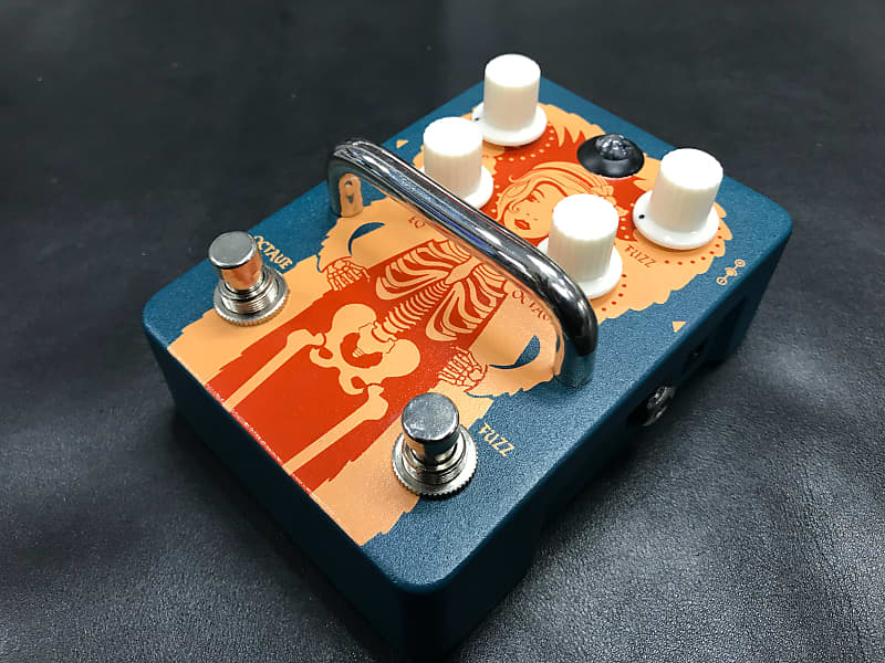 Orange Amplifiers Fur Coat Fuzz Octave Pedal New! | Murphy's Music ...