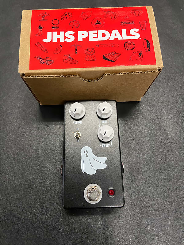 JHS Haunting Mids Preamp EQ pedal | Murphy's Music | Instruments