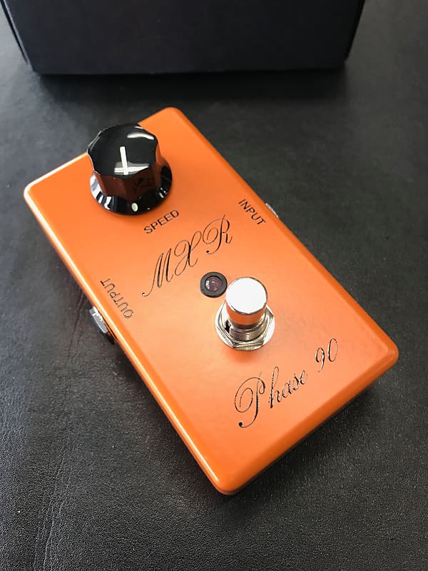 MXR CSP101SL Script Phase 90 w/LED Phaser Pedal New!