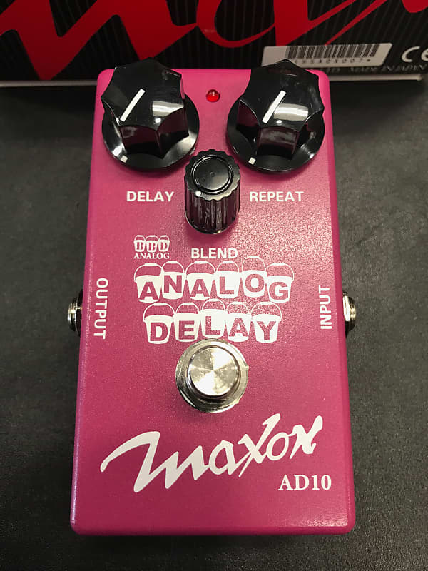 Maxon AD10 All Analog Delay Pedal New!