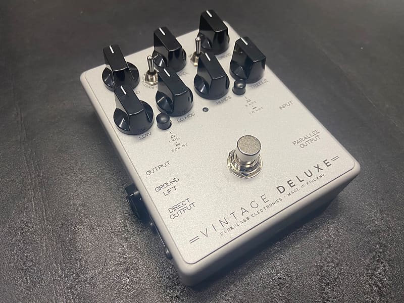 Darkglass Electronics Vintage Deluxe V3 Bass Overdrive DI pedal