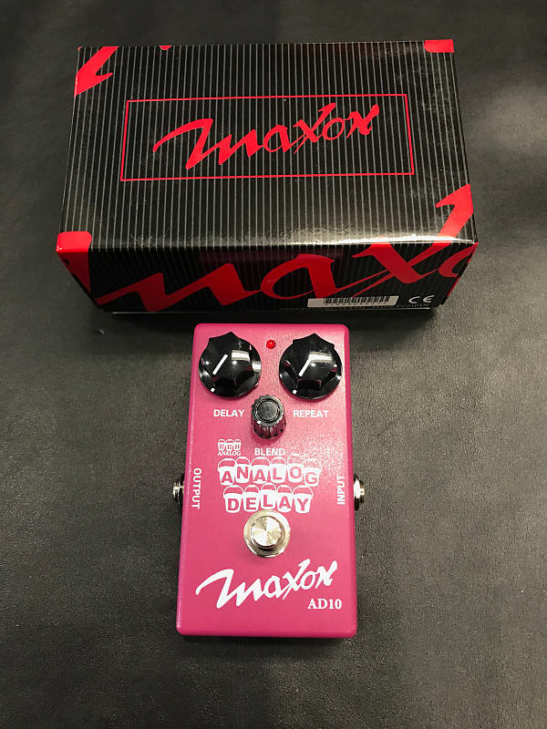 Maxon AD10 All Analog Delay Pedal New!