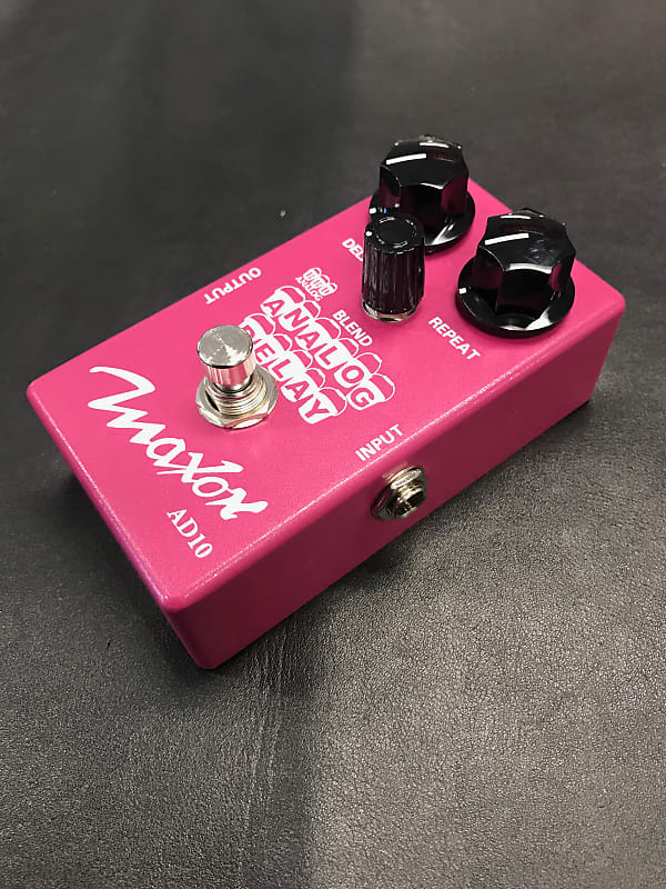 Maxon AD10 All Analog Delay Pedal New!