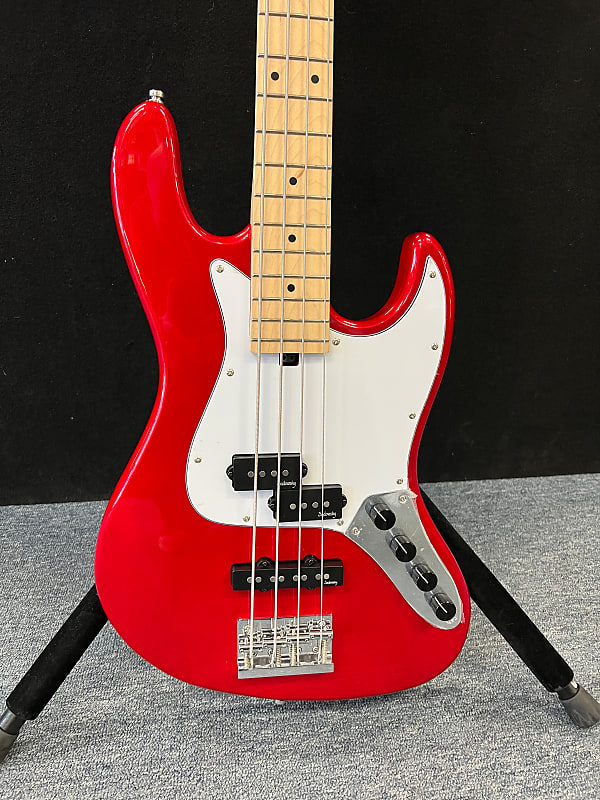 Sadowsky Metro Express Vintage P/J 4- string electric bass Candy