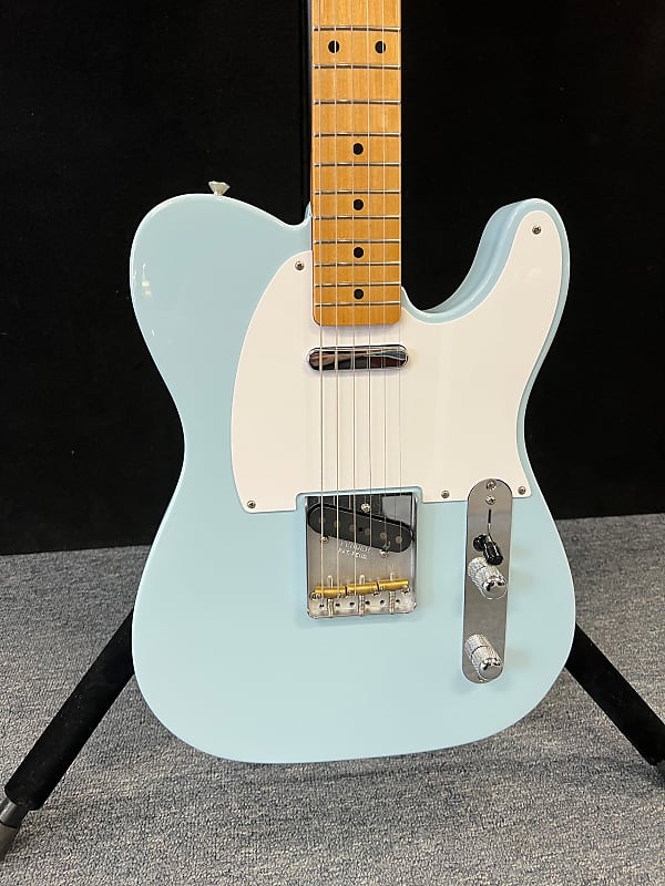 Fender エレキギター Vintera '50s Telecaster?, Maple Fingerboard, Sonic Blue ギター