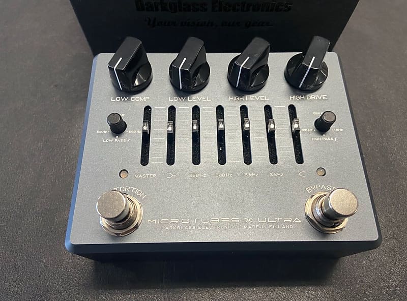 Darkglass Electronics Microtubes X Ultra Bass Preamp Pedal. New