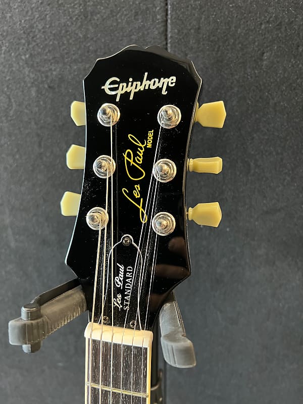Epiphone Les Paul Standard Guitar 2010 Black Chrome Hardware 8.5