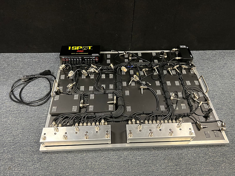 XTS XAct Tone Custom Flat Pedal Board 28.5