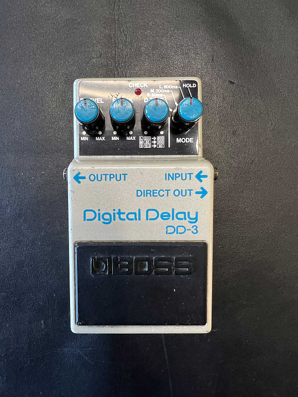 Boss DD-3 Digital Delay pedal MIJ Blue Label Early 1990's