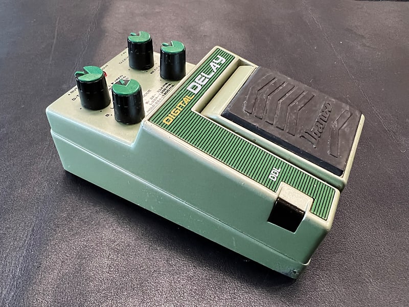 Ibanez DDL Digital Delay Pedal 1980's MIJ Green w/manual