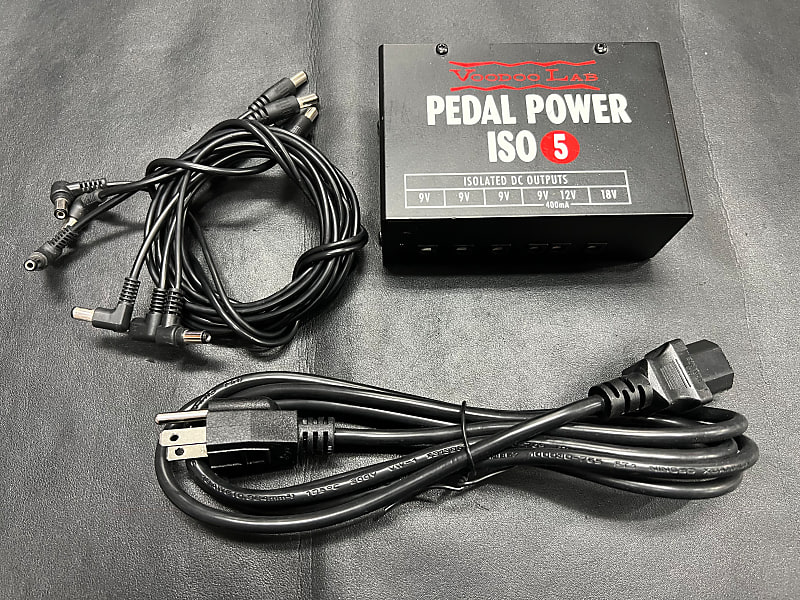 Voodoo Lab Pedal Power Iso-5 power supply w/cables and power cord