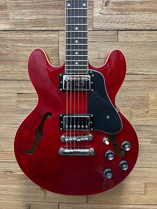 Epiphone ES-339 Pro Semi Hollow Guitar 2013- Cherry Gloss w/Epi