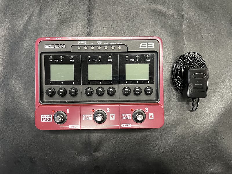 Zoom B3 Bass Multi Effects and Amp Simulator pedal 2010s - w/power supply