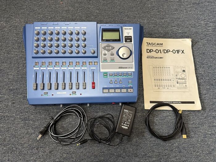 Tascam  DP-01 Portastudio Digital Recording Workstation-Blue- w/manual + power supply