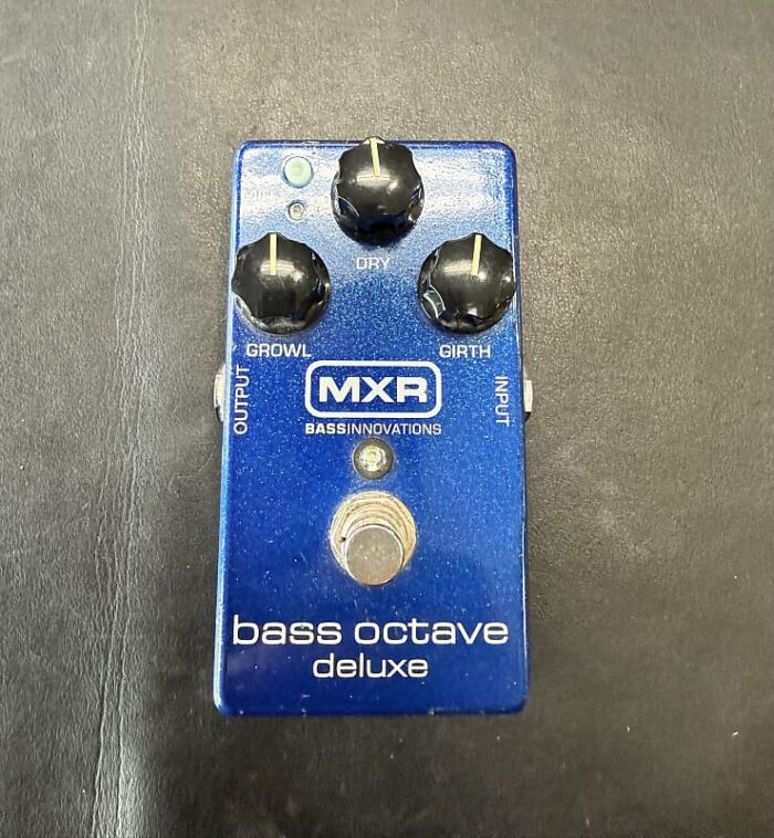 MXR M288 Bass Octave Deluxe Pedal 2004 - Present - Blue- Pre owned